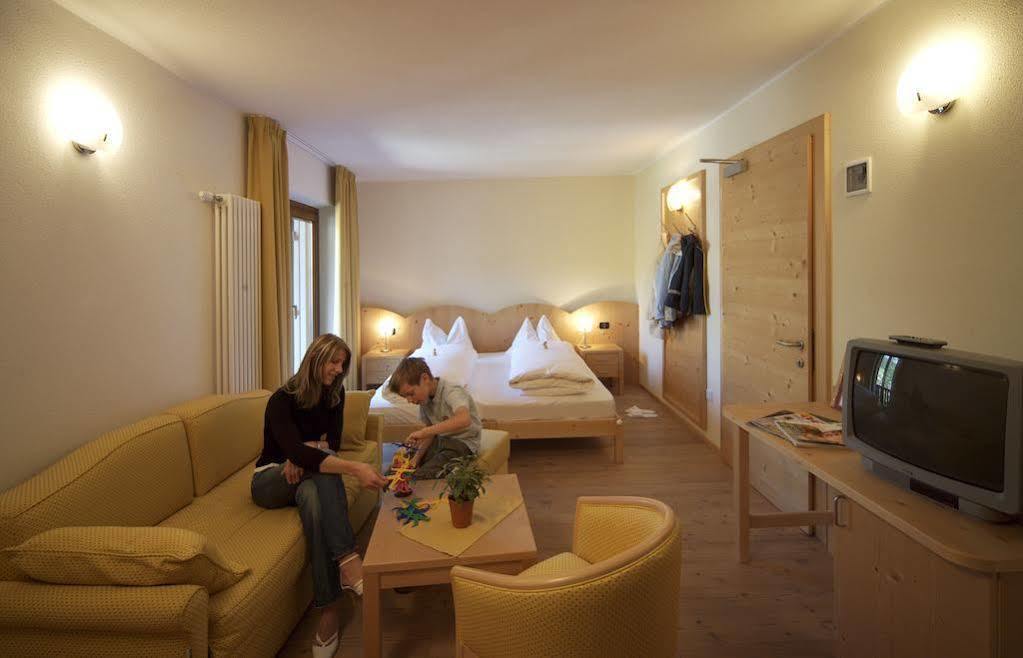 Hotel Dolomiten Monguelfo-Tesido / Welsberg-Taisten Exteriér fotografie
